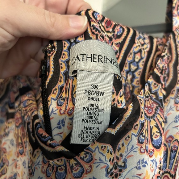 Catherine’s Dress - Picture 3 of 3